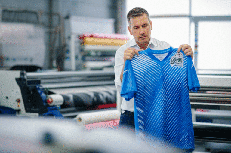 ทำเสื้อทีมฟุตบอล โดยโรงงาน KDC SPORT